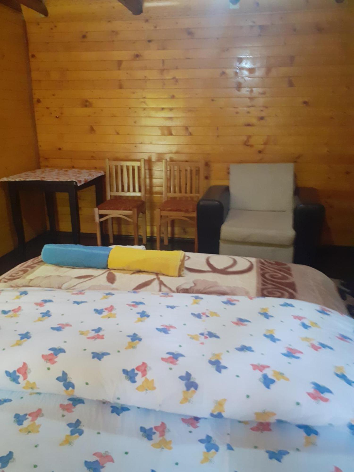 Guesthouse Dioni Валбона Стая снимка